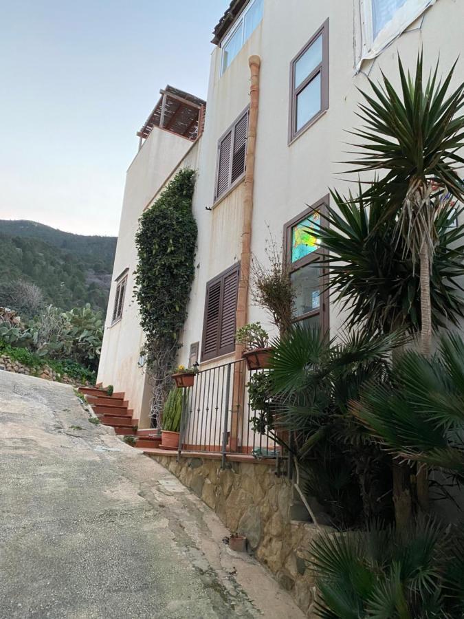 Isoladelmiele Pensión